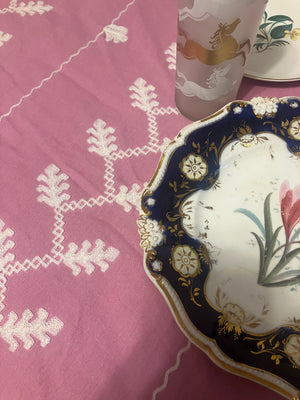 Ivy tablecloth/bedsheet